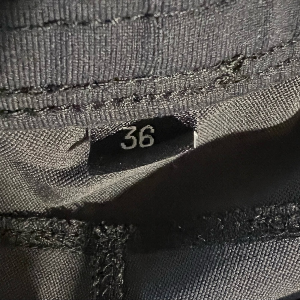 Public‎ Rec men's black pull on shorts size 36 polyester -FLAW NOTED IN LISTING - Picture 8 of 16